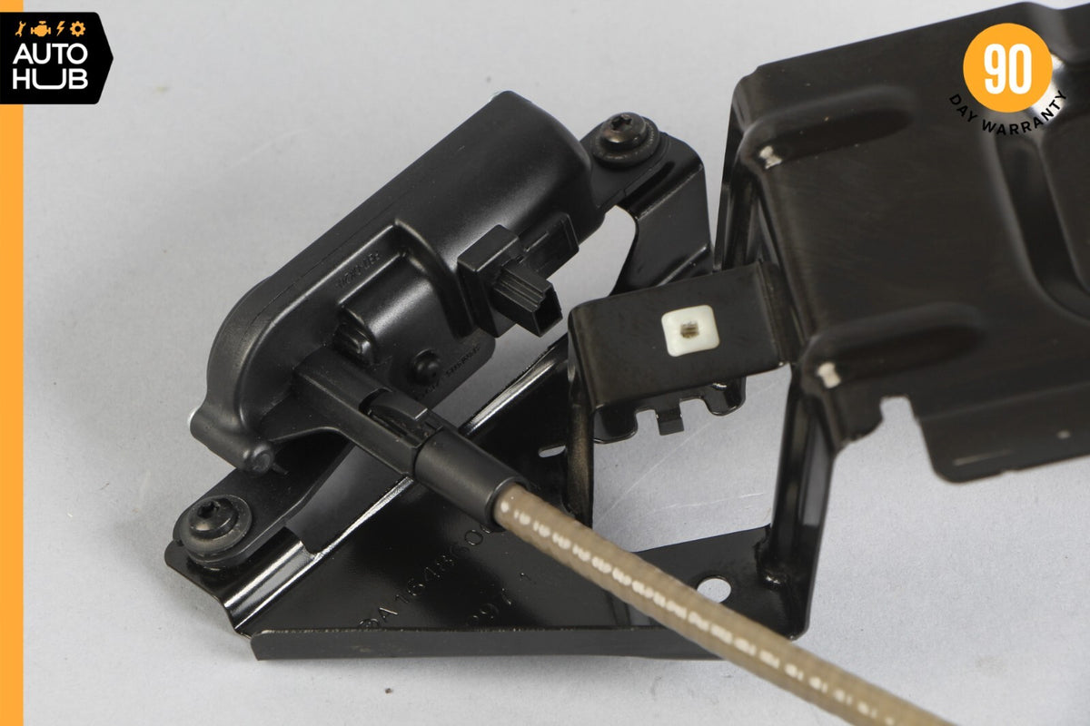 Mercedes X164 GL550 ML350 Rear Left Quarter Window Regulator Motor w/ Bracket - photo 6