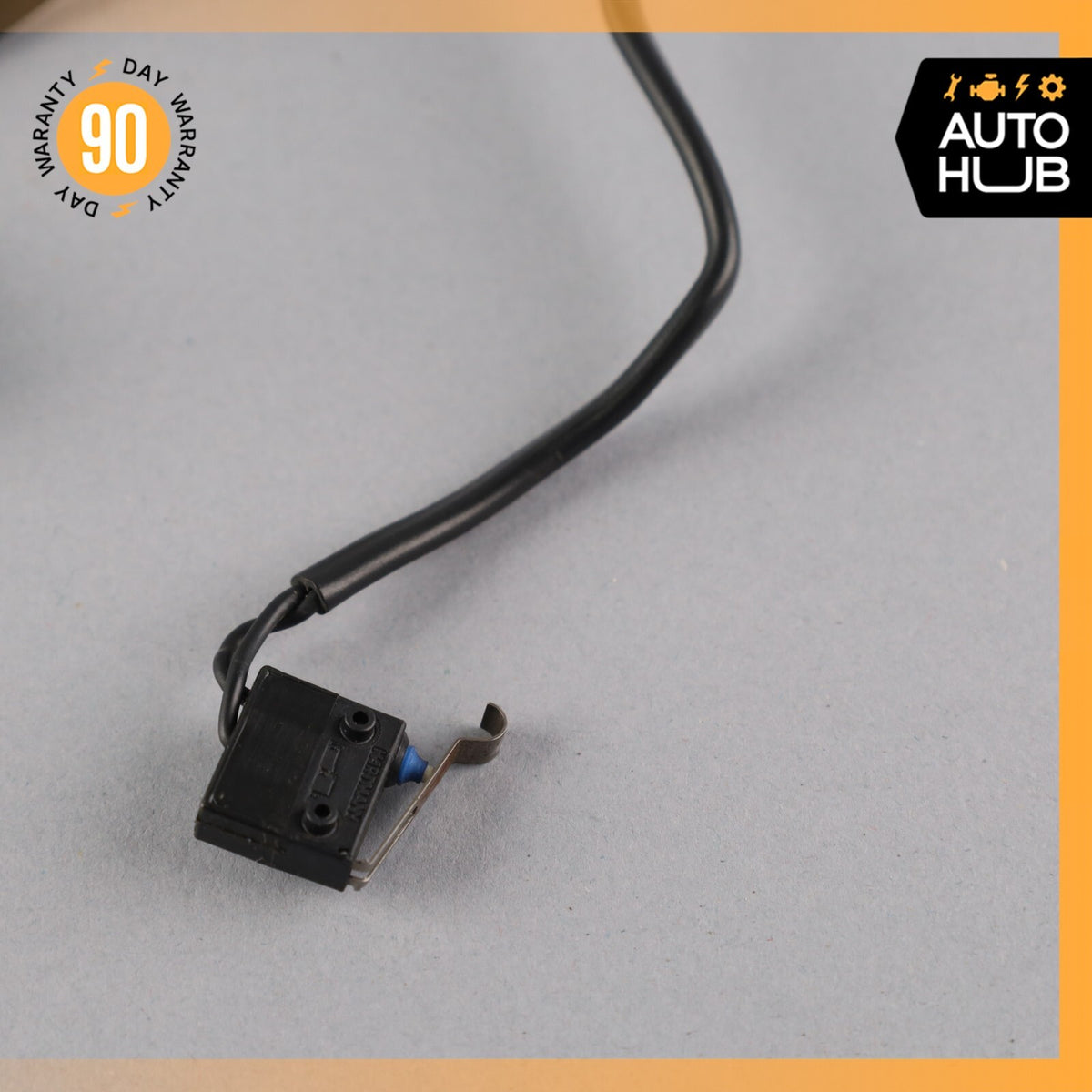 04-09 Cadillac XLR Convertible Roof Top Header Latch Micro Switch OEM - photo 7