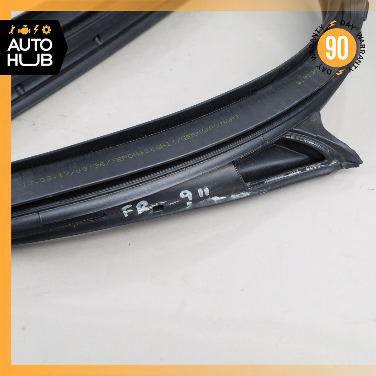 17-19 Porsche 991 911 Carrera 4S Coupe Right Side Door Weatherstrip Seal OEM - photo 10