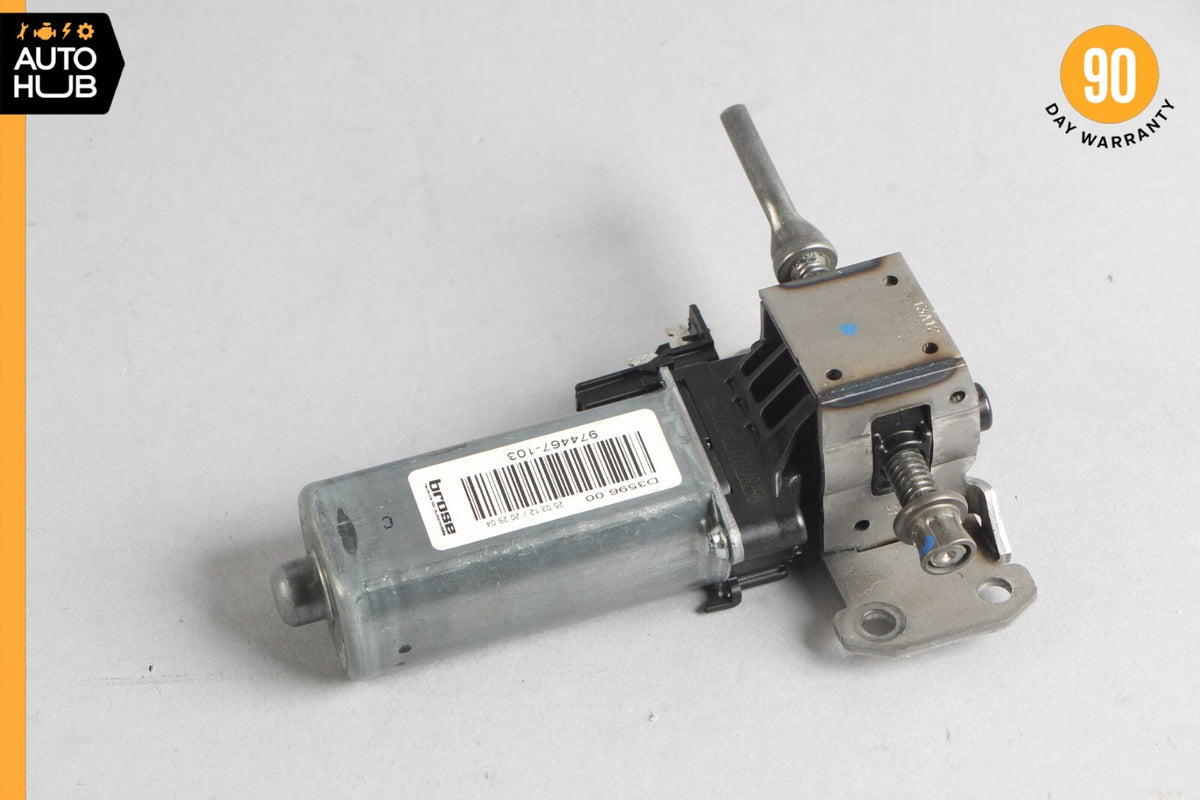 12-20 Mercedes R172 SLK250 SLK350 Right Side Seat Angle Adjustment Motor OEM 26k - photo 3