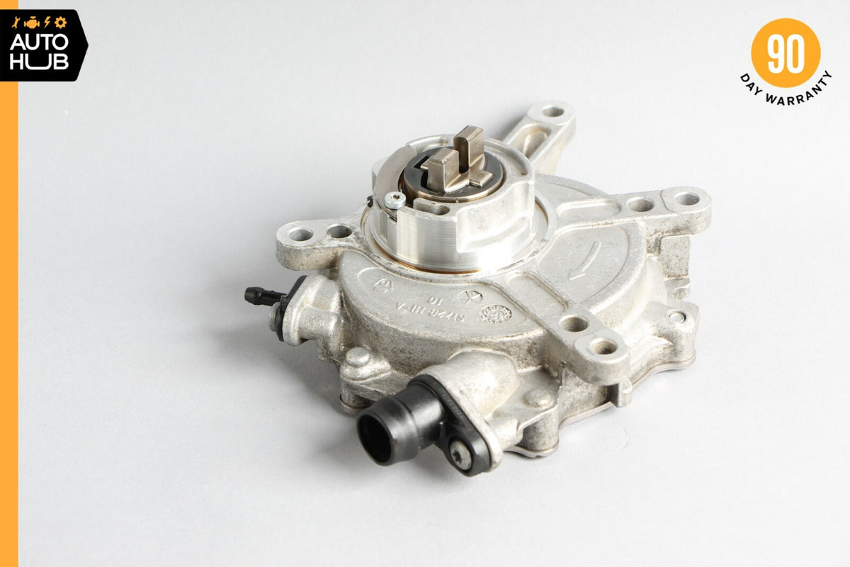 12-18 Mercedes R172 SLK350 Engine Motor Brake Vacuum Pump 2762300065 OEM 60k - photo 1