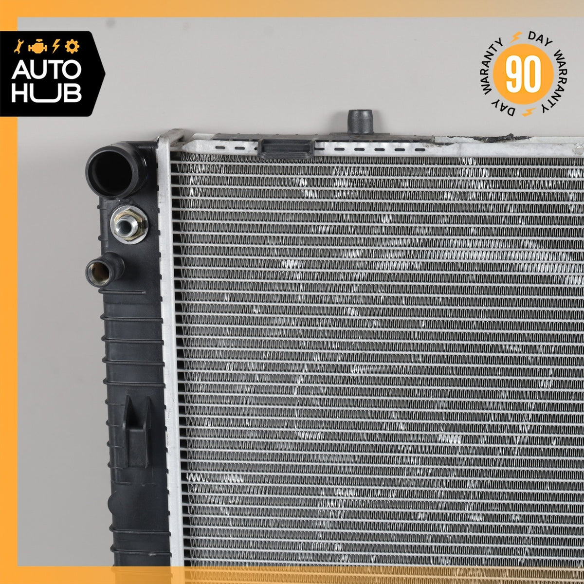 Mercedes W210 E430 M113 Engine Cooling Water Radiator Aftermarket - photo 2