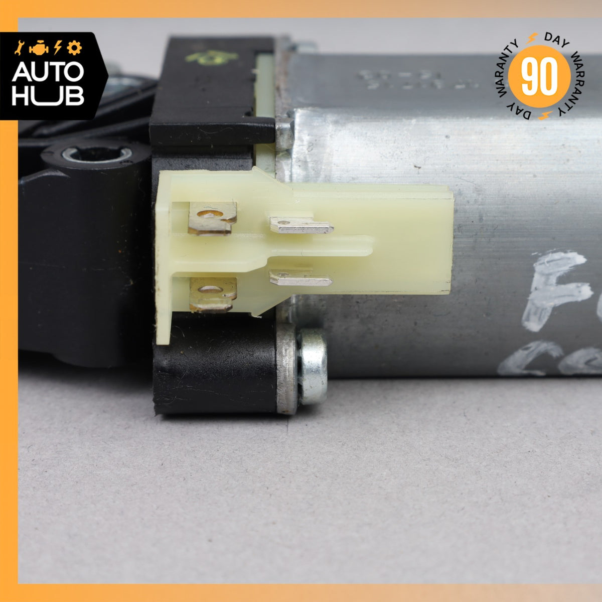 Porsche Cayenne 958 Front Seat Backrest Adjustment Motor 0390203389 OEM - photo 9