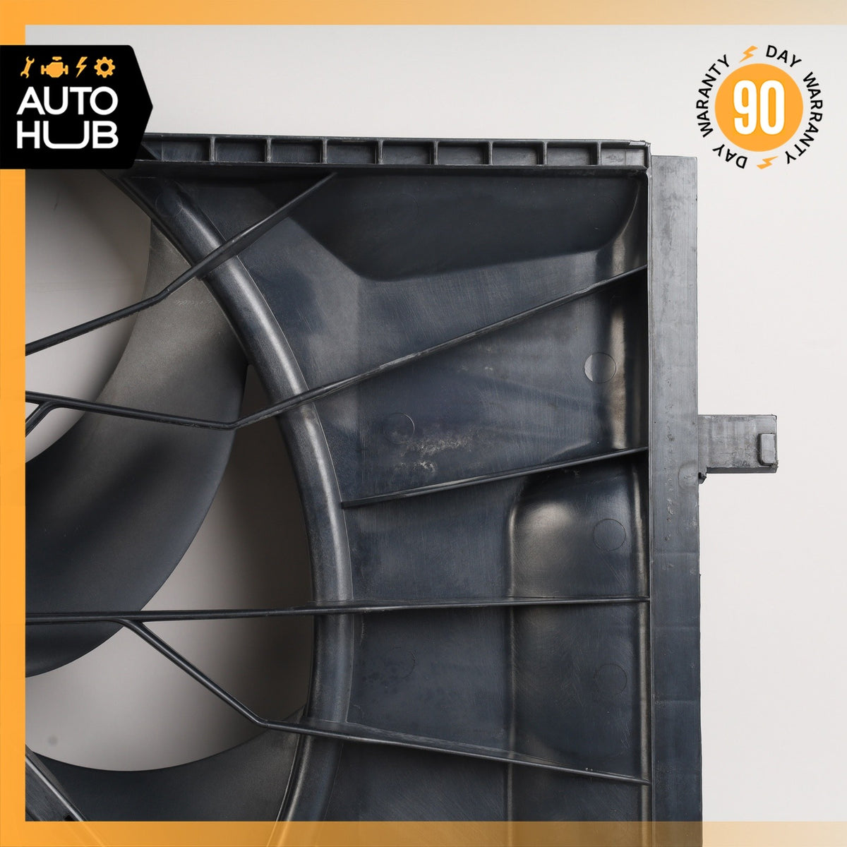 Mercedes W209 CLK350 Engine Motor Cooling Radiator Fan Assembly OEM - photo 15