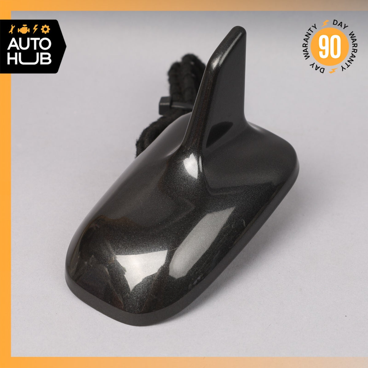 03-13 Maserati Quattroporte S GT S M139 Top Roof Shark Fin Radio Antenna GPS OEM - photo 1