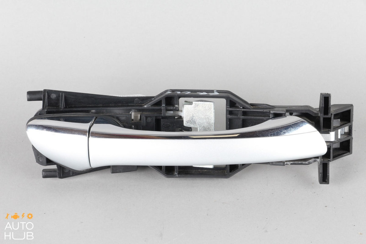 06-11 Mercedes W219 CLS500 CLS550 Exterior Door Handle Front Right Side OEM - photo 2