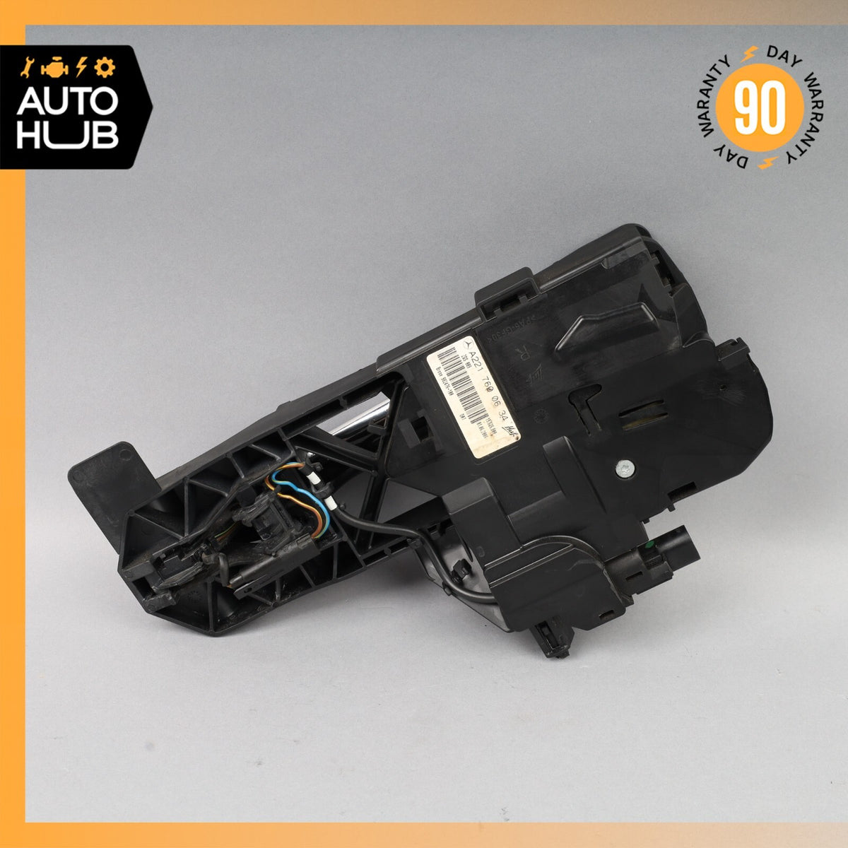 07-13 Mercedes W221 S550 S63 AMG Front Right Keyless Go Exterior Door Handle OEM - photo 7