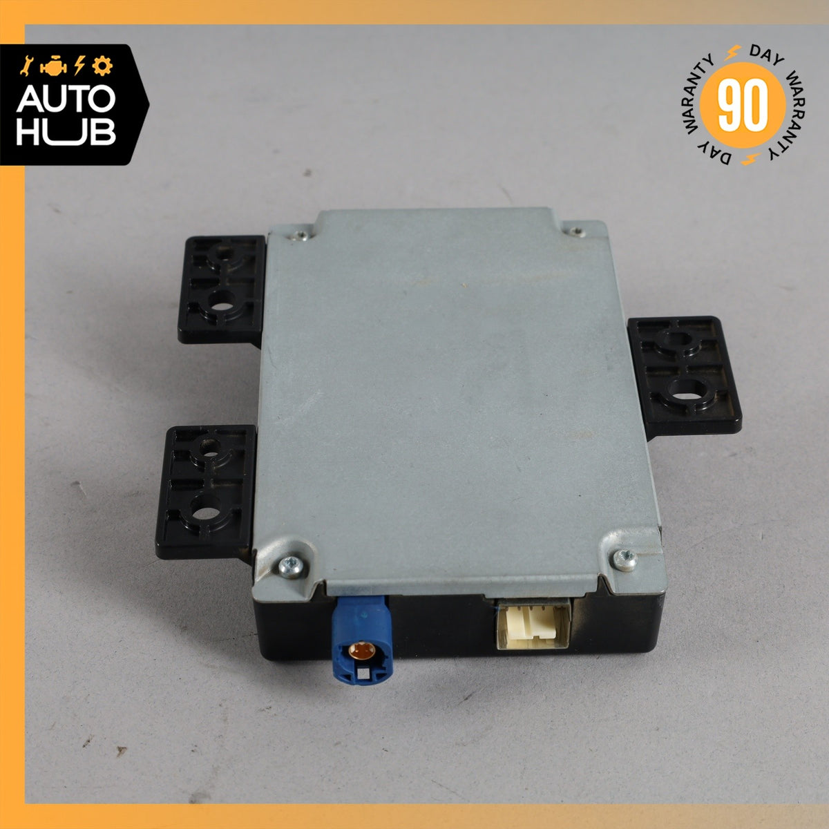 Mercedes W207 E350 C250 GL550 Communication Control Module 1729001906 OEM - photo 2