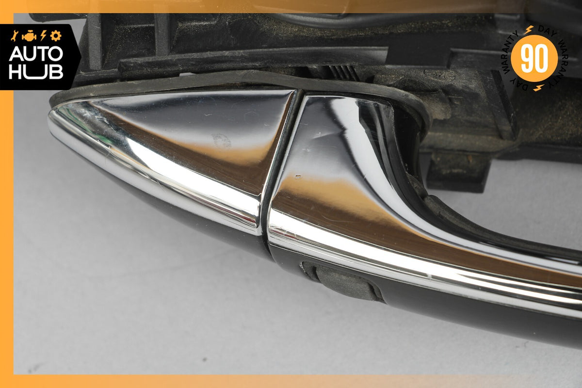 06-11 Mercedes W219 CLS63 CLS550 Front Right Exterior Door Handle Keyless Go OEM - photo 7