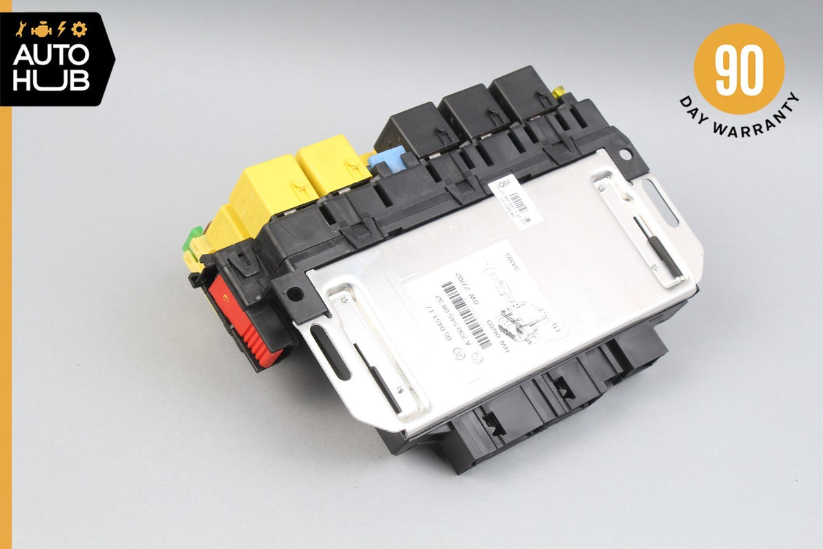 03-12 Mercedes R230 SL500 SL55 Front Left SAM Fuse Box Control Module OEM - photo 1