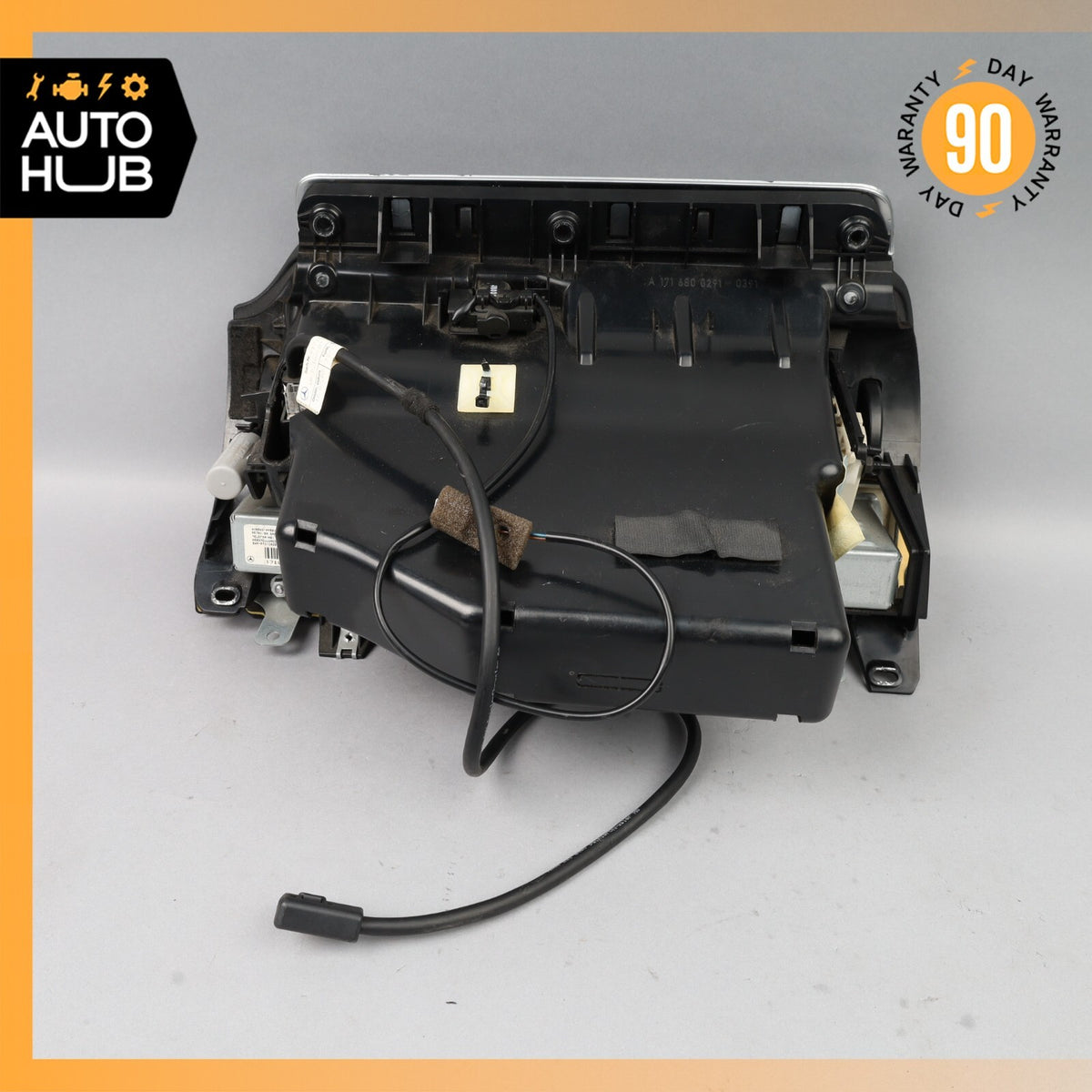 05-11 Mercedes R171 SLK350 SLK300 Glove Box Storage Passenger Side w/ Airbag OEM - photo 7