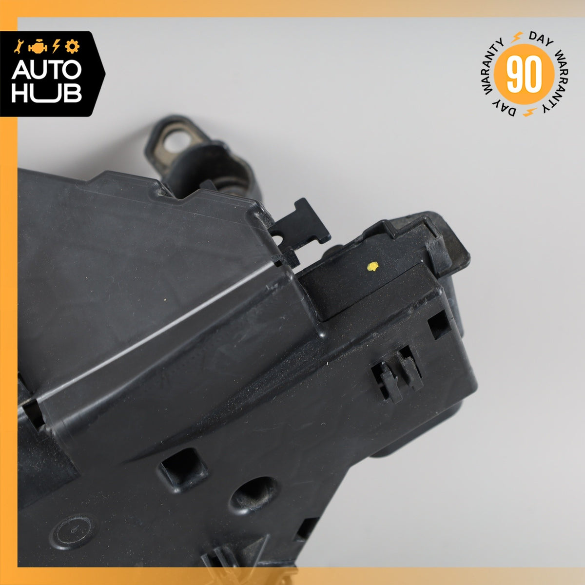 16-23 Mercedes X253 GLC300 Engine Fuse Relay Box Power Distribution OEM - photo 6