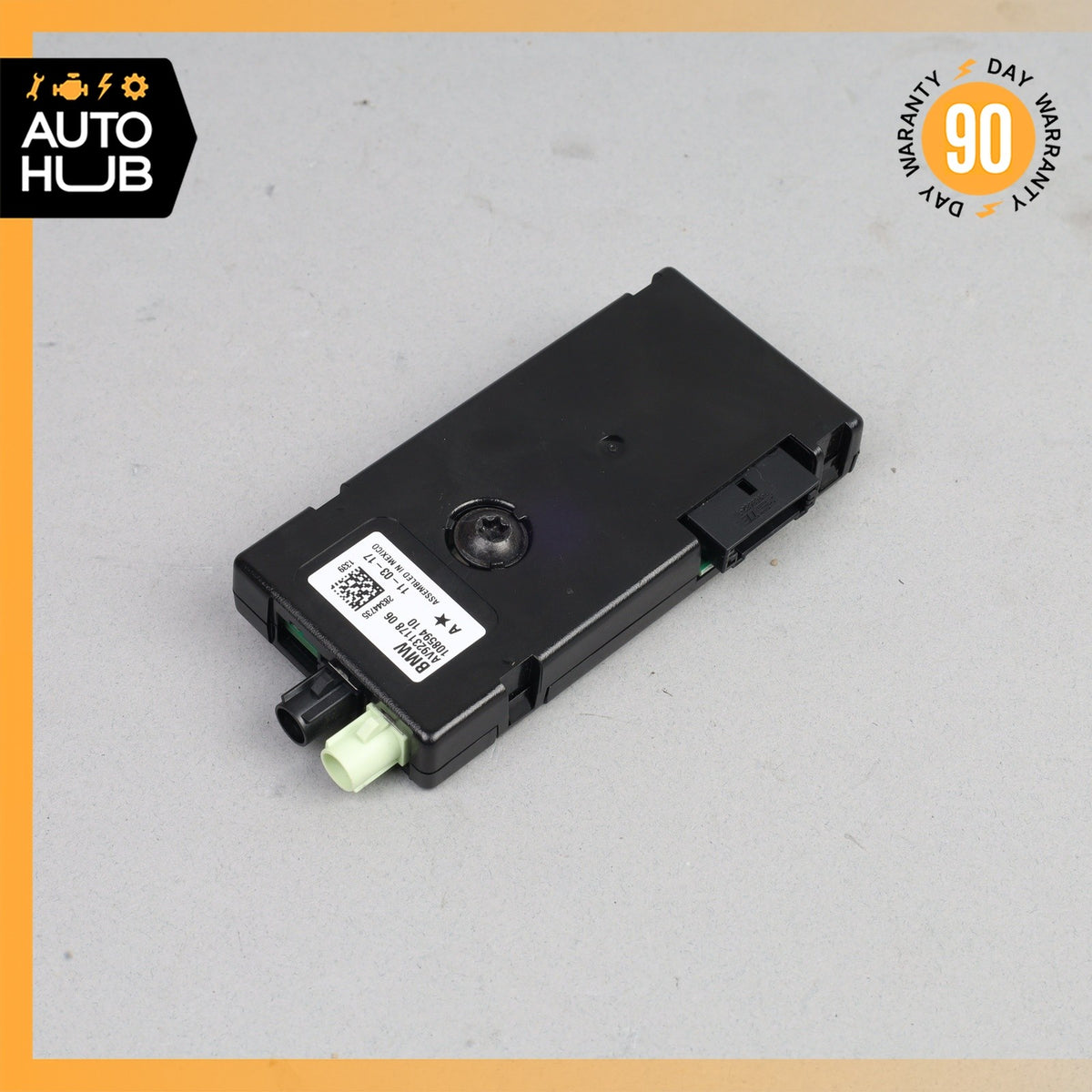 12-18 BMW F30 330e 320i 328i IAntenna Control Module Amp Amplifier OEM - photo 2