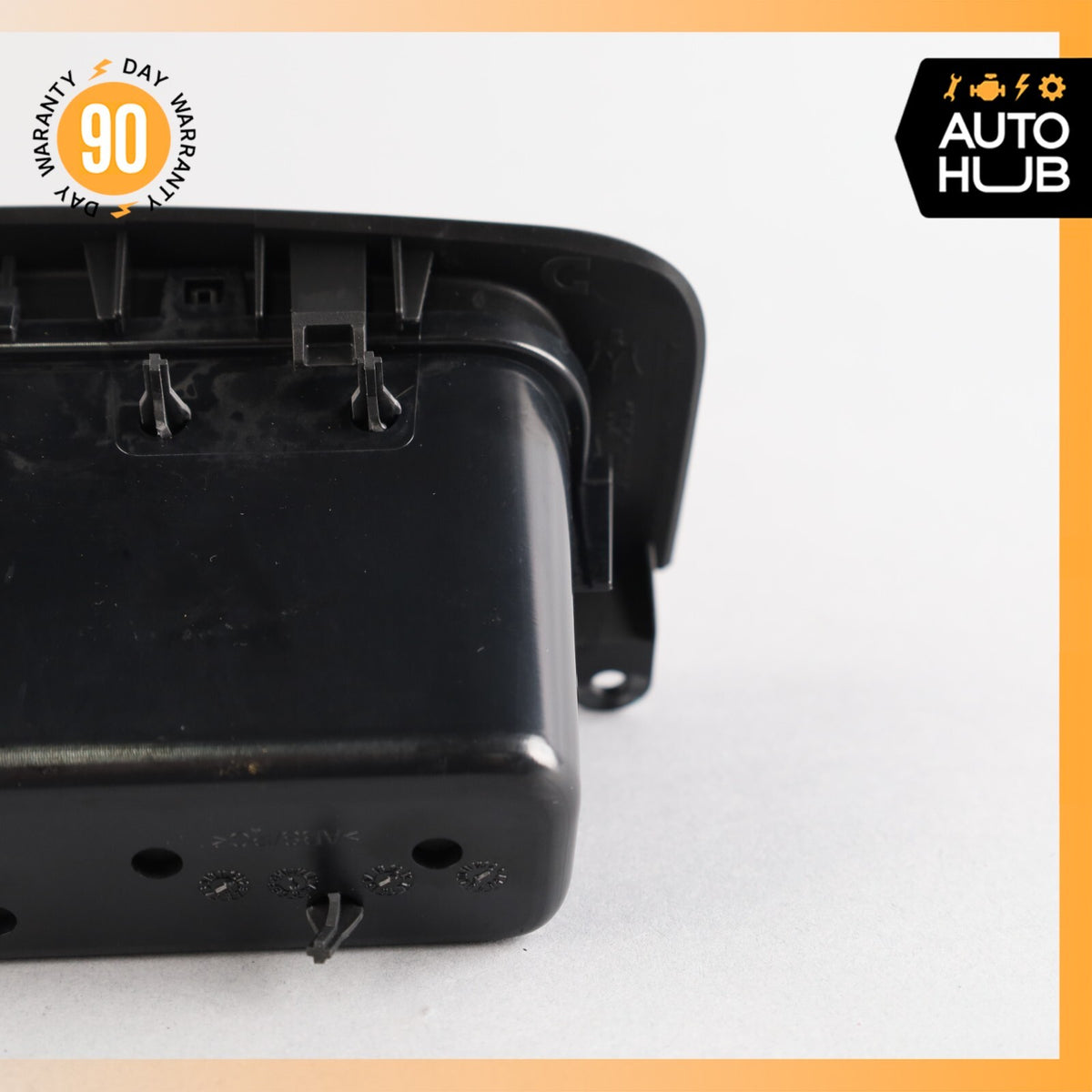 14-22 Maserati Quattroporte M156 Rear Center Console Storage Tray Insert OEM 32k - photo 7