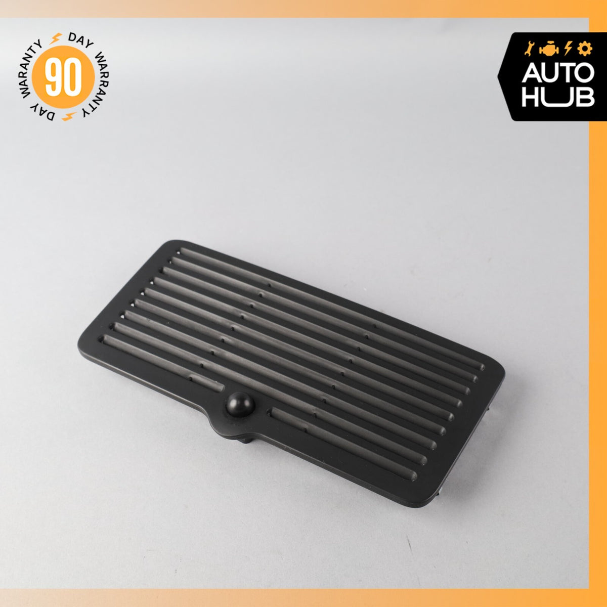 03-19 Maserati Quattroporte M139 Dash Dashboard Vent Grille Cover w/ Sensor OEM - photo 1