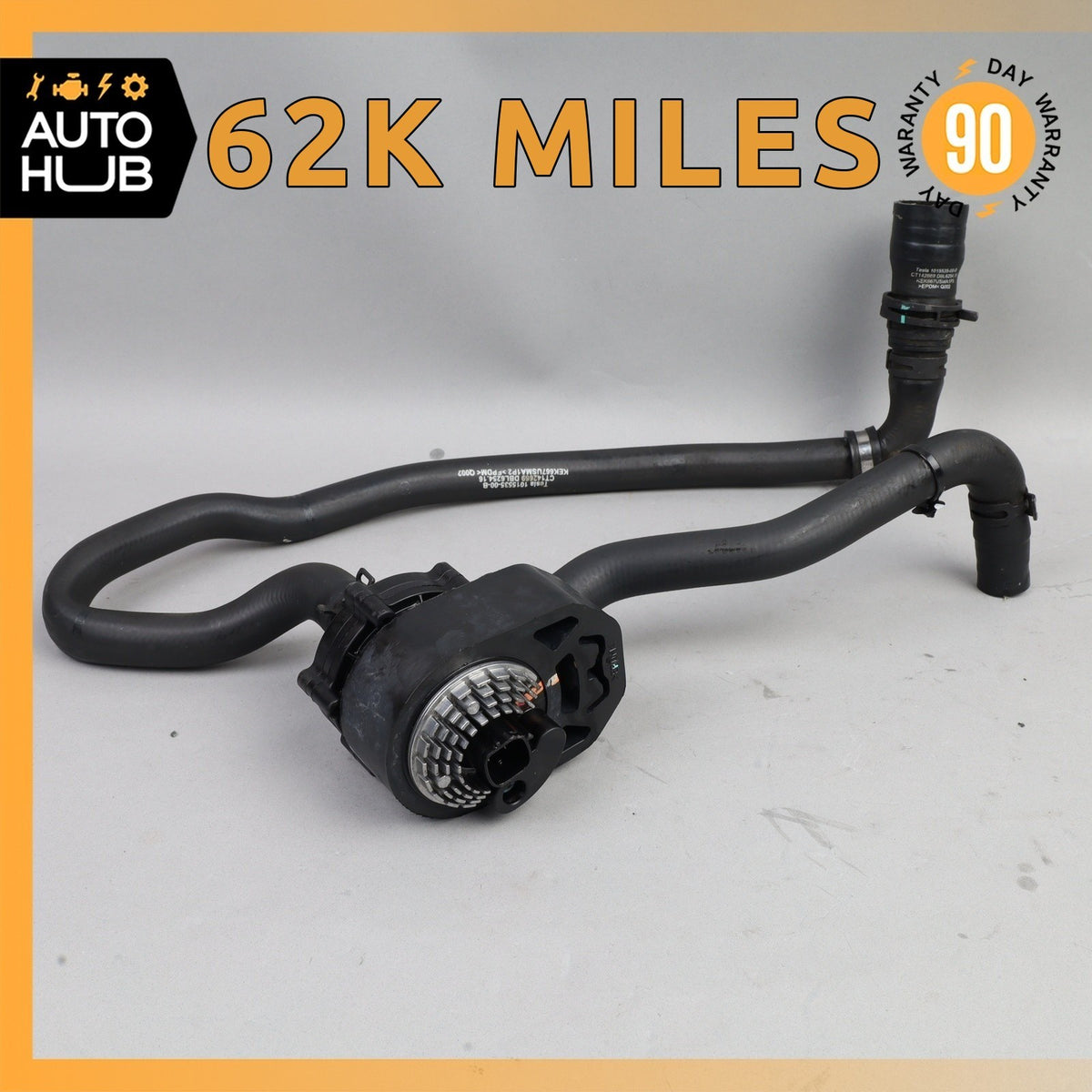 Mercedes W242 B250e Electric Water Pump w/ Pipe  2425000086 OEM - photo 1
