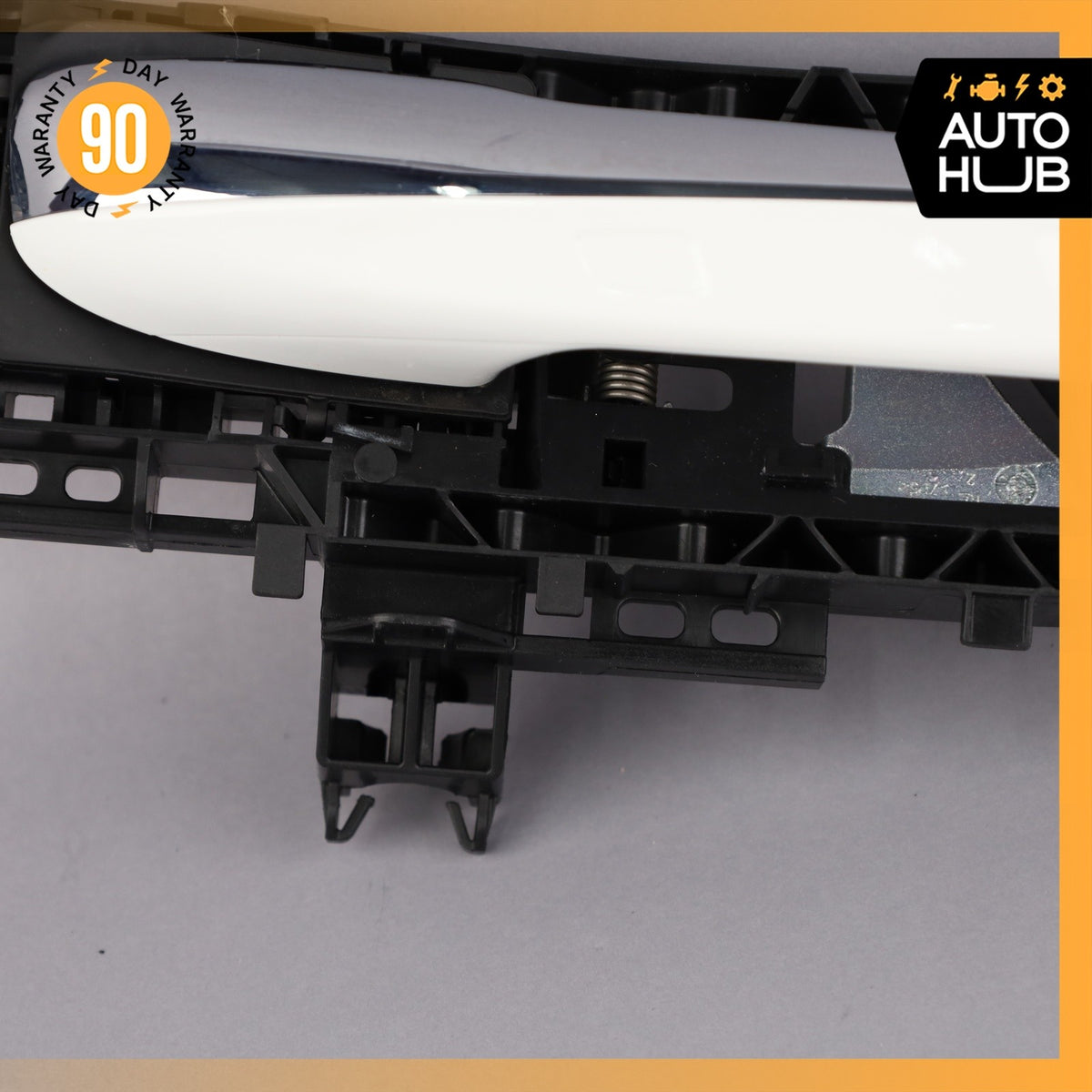Mercedes W213 E300 Right Passenger Side Door Handle White OEM - photo 5