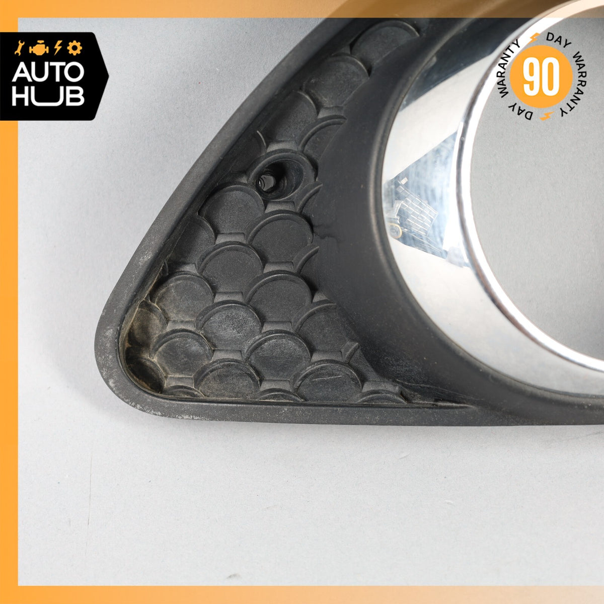 08-11 Mercedes W204 C300 C350 AMG Sport Bumper Right Fog Light Grille Grill OEM - photo 2