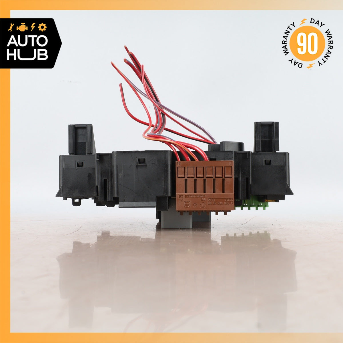 Mercedes W213 E300 E43 AMG Front Engine Fuse Box Relay 2139062202 OEM - photo 10