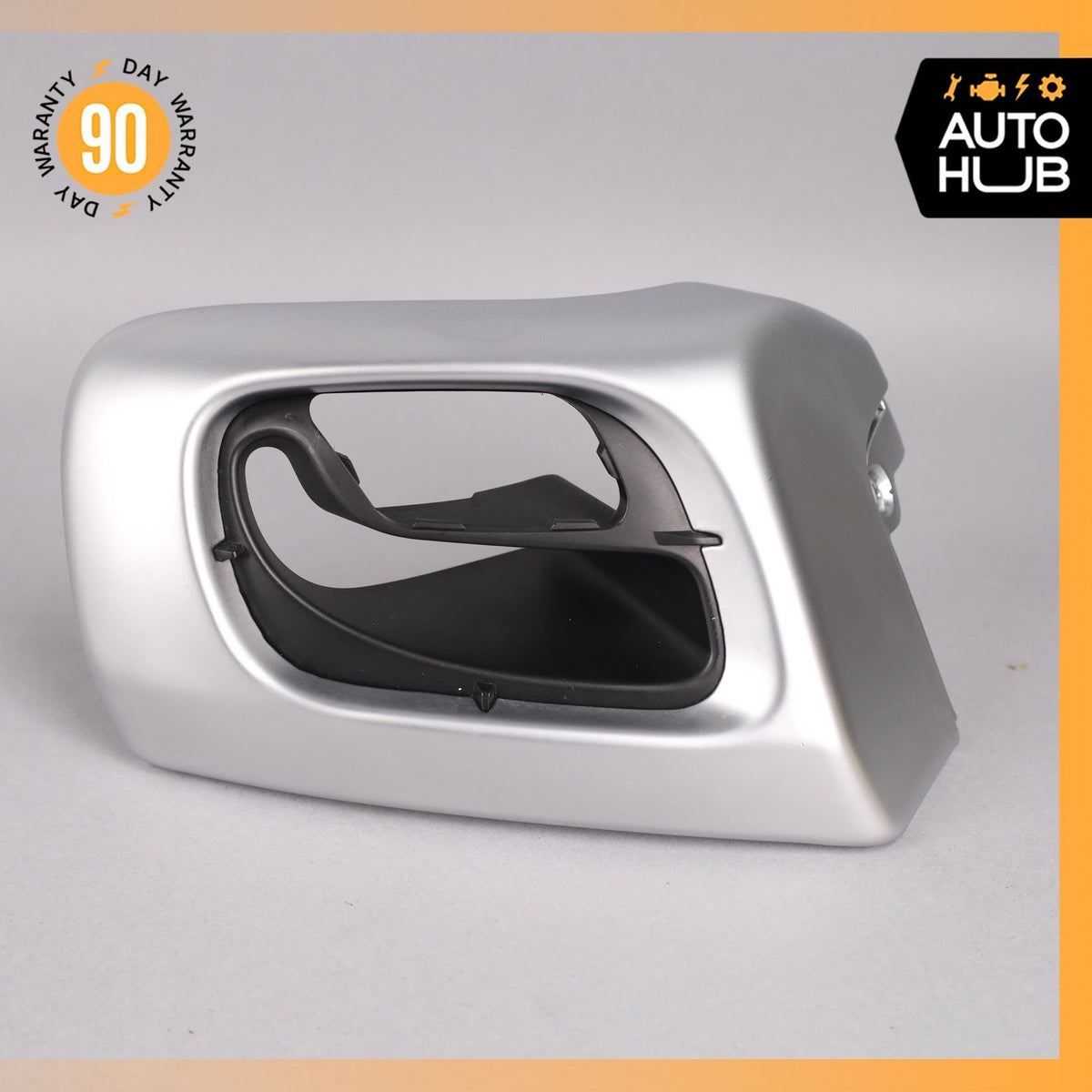 12-17 Bentley Continental GT Rear Left Interior Door Seatbelt Guide Cover OEM - photo 2