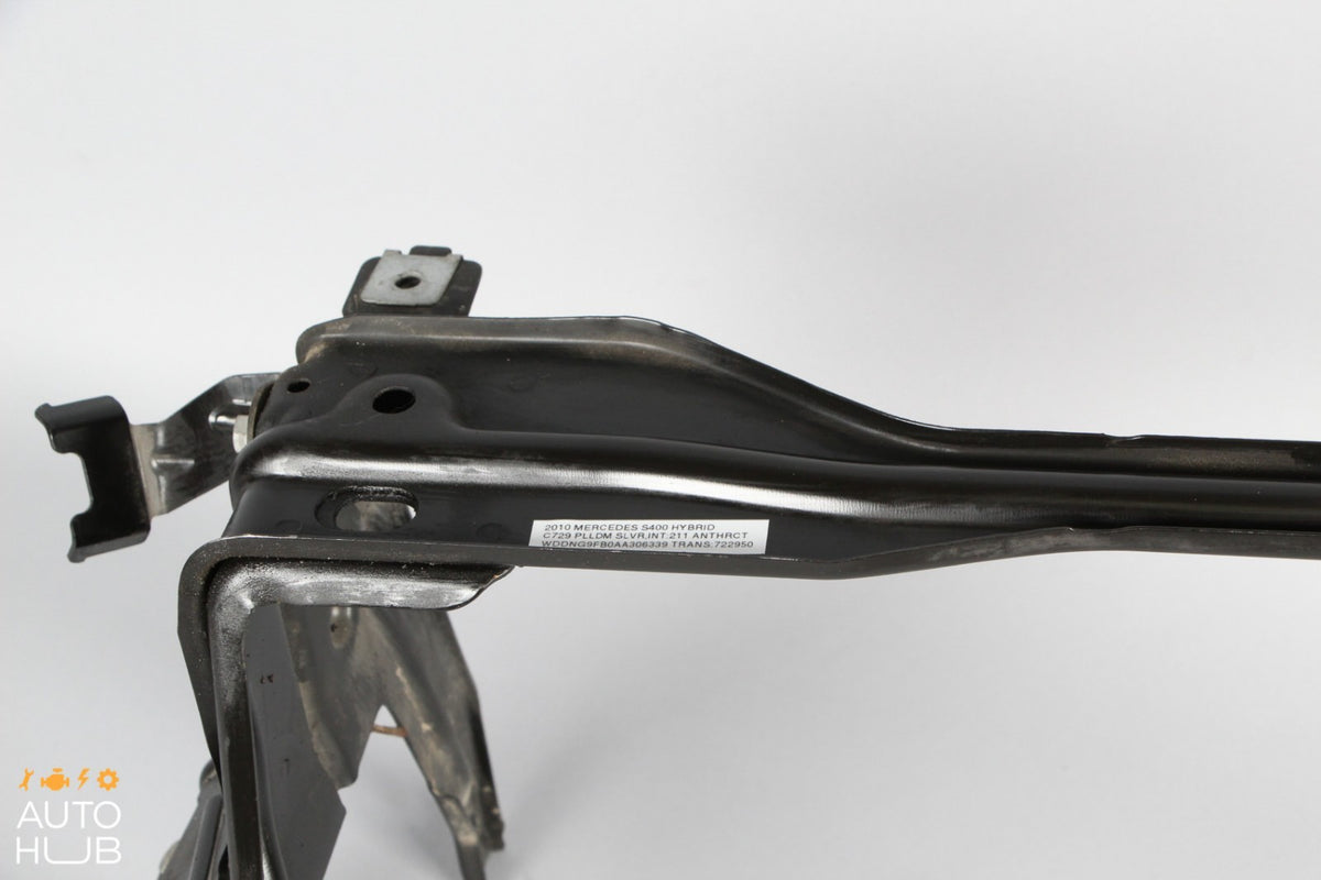 07-13 Mercedes W221 S550 CL550 Lower Radiator Support Frame w/ Right Bracket OEM - photo 3