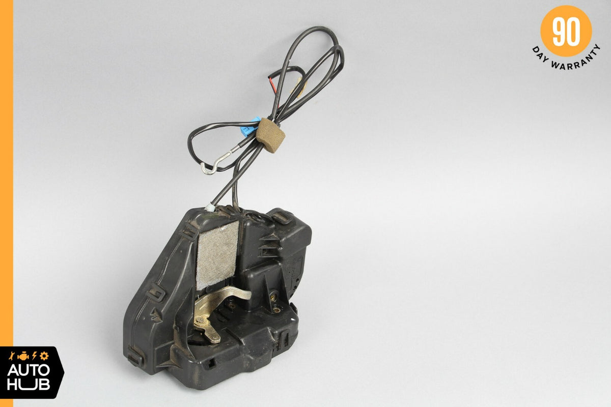 03-09 Mercedes W211 E500 E55 Door Lock Latch Actuator Front Right 2117200835 OEM - photo 1