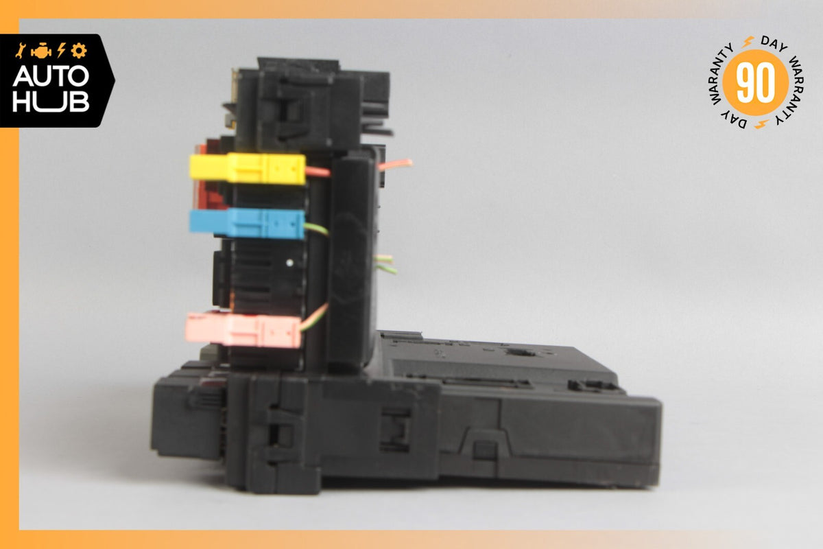 07-09 Mercedes W221 S550 S63 CL550 Rear Trunk Fuse Box Module 2215408301 OEM - photo 5