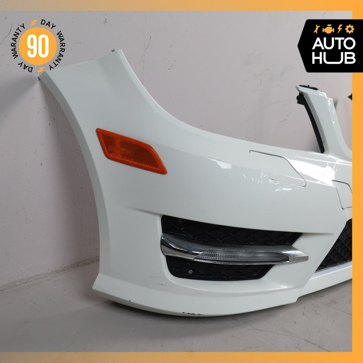 12-14 Mercedes W204 C250 C300 AMG Sport Front Bumper Cover Assembly White OEM - photo 2