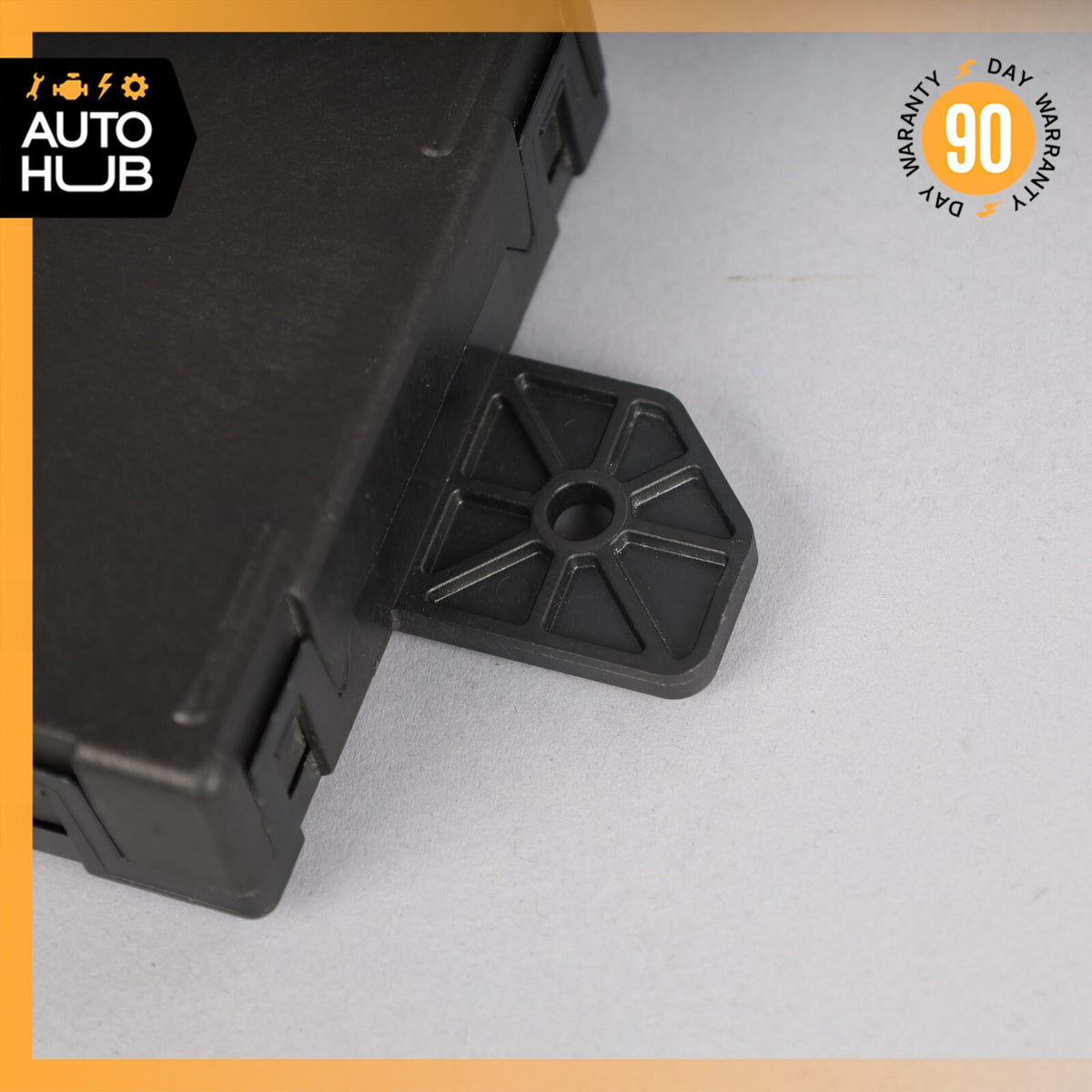 17-20 Maserati Ghibli Levante Rear Right Passenger Side Door Control Module OEM - photo 9