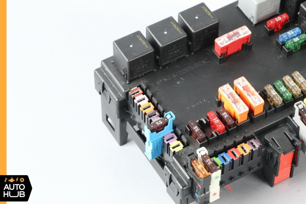 07-09 Mercedes W221 CL550 S550 S63 Rear Trunk Fuse Box 2215403250 OEM - photo 2