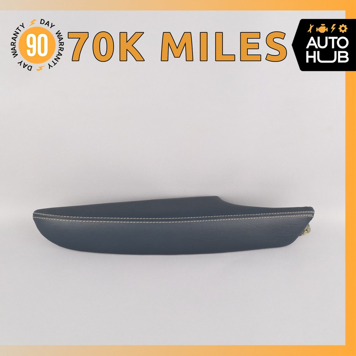 08-17 Maserati GranTurismo M145 Front Left Interior Door Panel Armrest OEM - photo 1