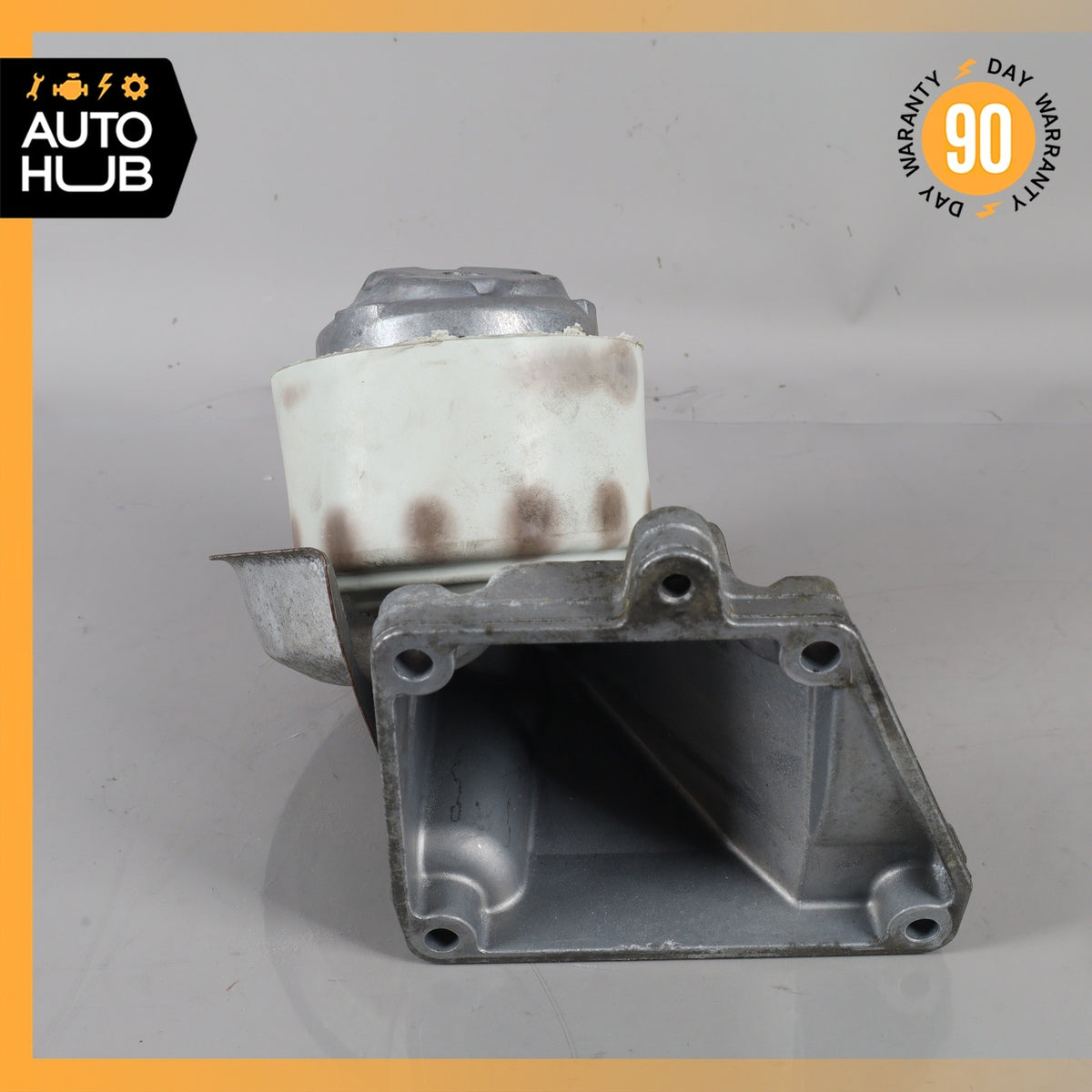 06-09 Mercedes W211 E350 CLK350 Front Right Engine Mount 2112402717 OEM - photo 11