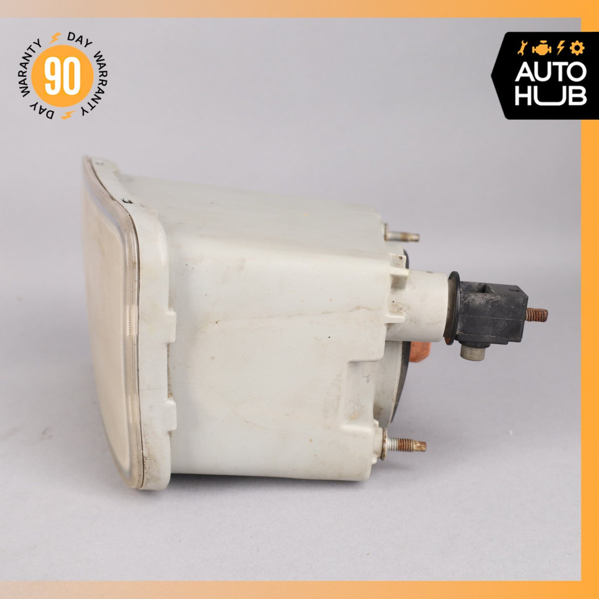04-08 Cadillac XLR Fog Light Lamp Front Left Driver Side 10347355 OEM - photo 3