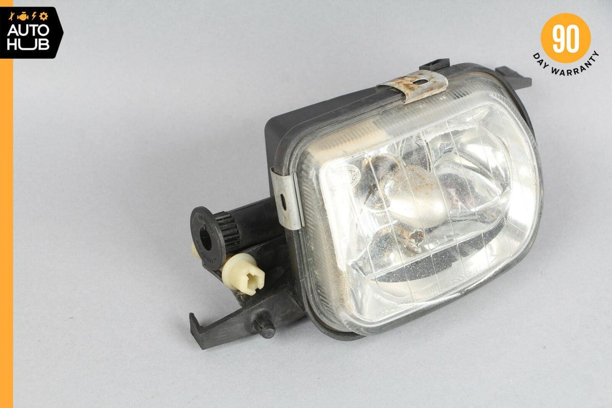 03-06 Mercedes R230 SL500 SL600 Right Passenger Side Fog Light Lamp OEM 82k - photo 1