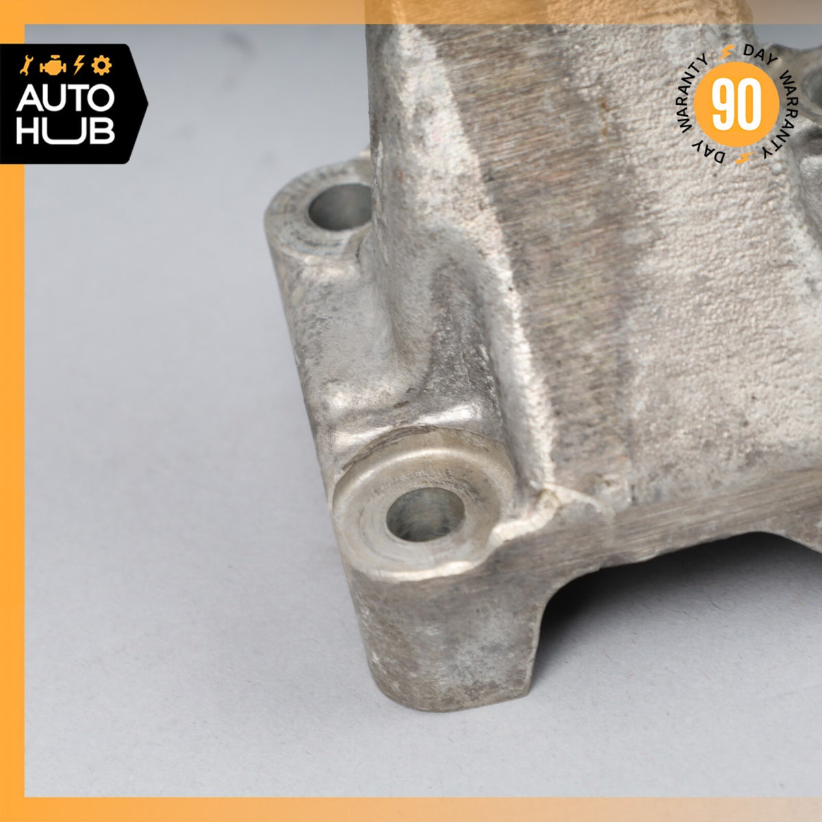 90-92 Mercedes R129 500SL M119 Engine Motor Right Side Mount Bracket OEM - photo 4