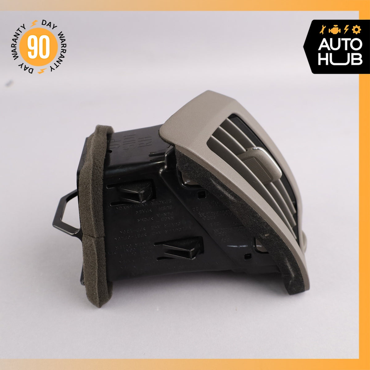 08-13 Infinity G37 Front Right Outer Side Dashboard A/C Air Vent OEM 77k - photo 5