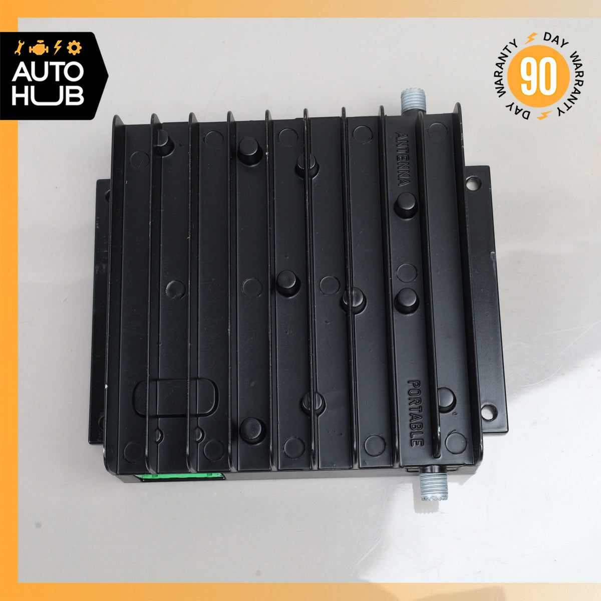 Mercedes R230 SL500 CL55 AMG CLK430 CLK320 Antenna Amplifier Booster Module OEM - photo 2