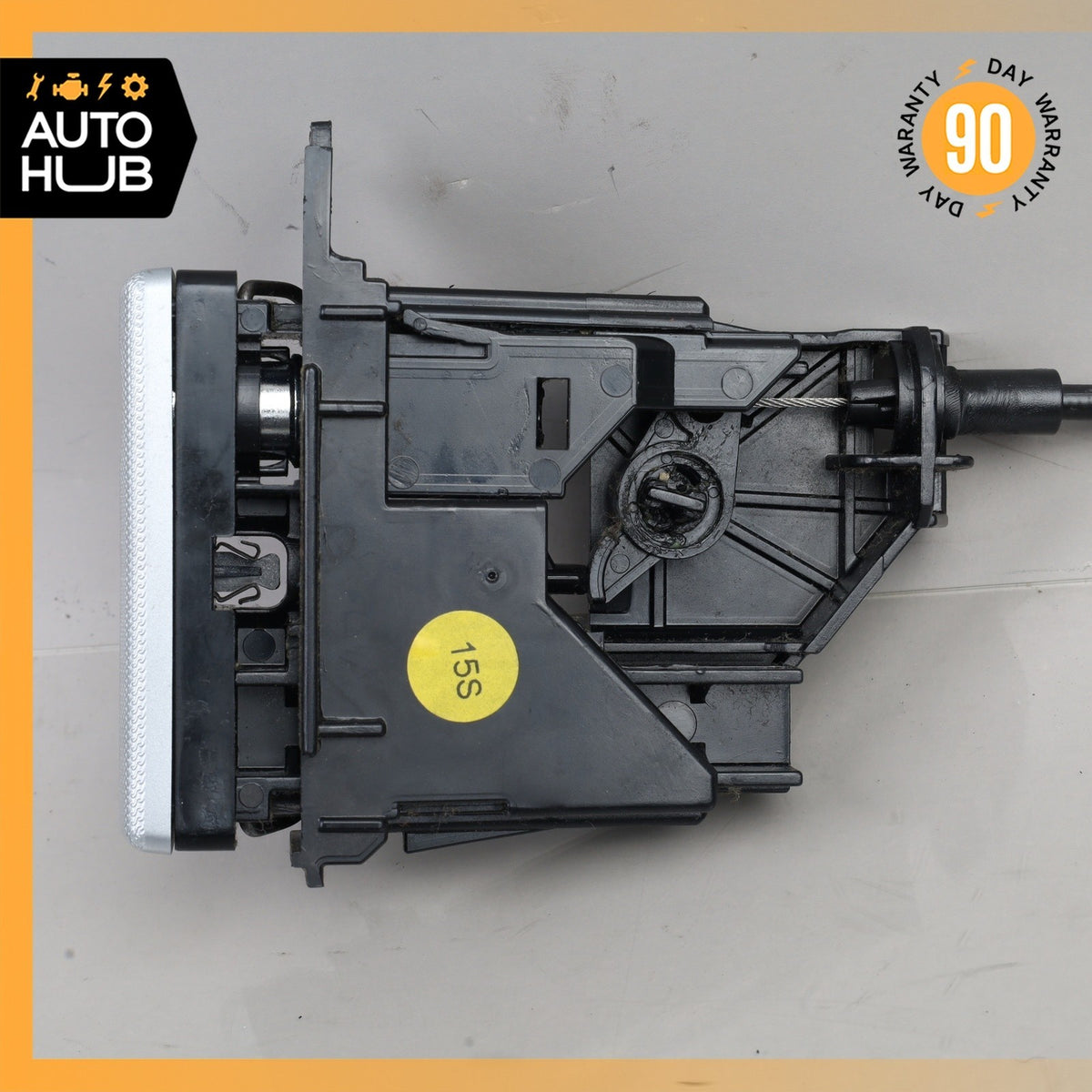 Porsche Cayenne 955 Dashboard Glove Box Compartment Actuator w/ Lock OEM - photo 3