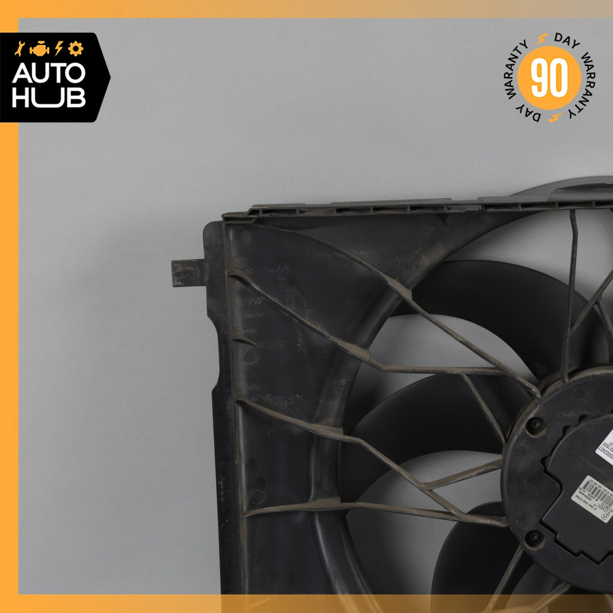 08-20 Mercedes W204 C300 E350 Engine Radiator Cooling Fan Motor Assembly OEM - photo 11