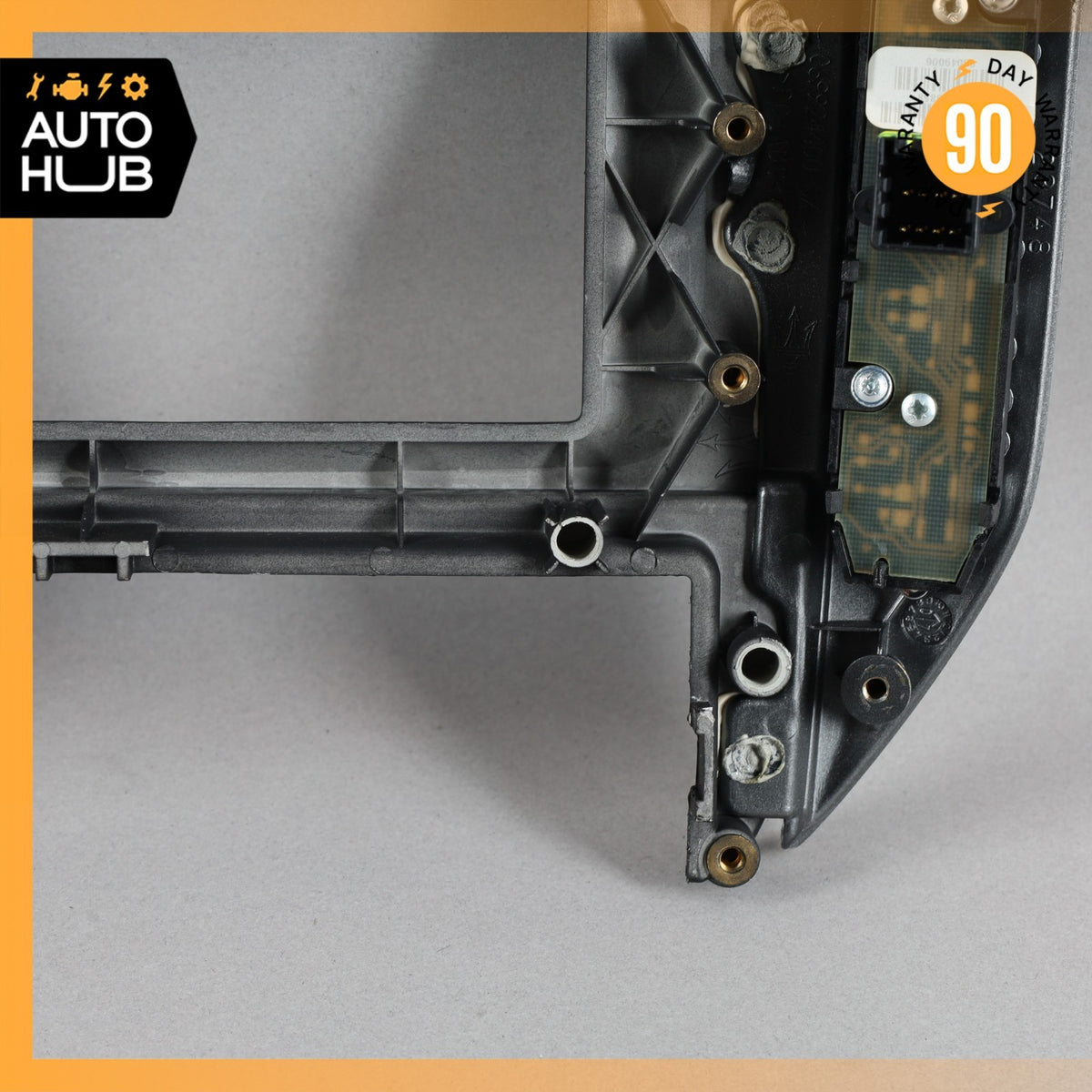 Maserati GranTurismo M145 Center Console Head Unit Navi Trim Bezel w/ Switch OEM - photo 13