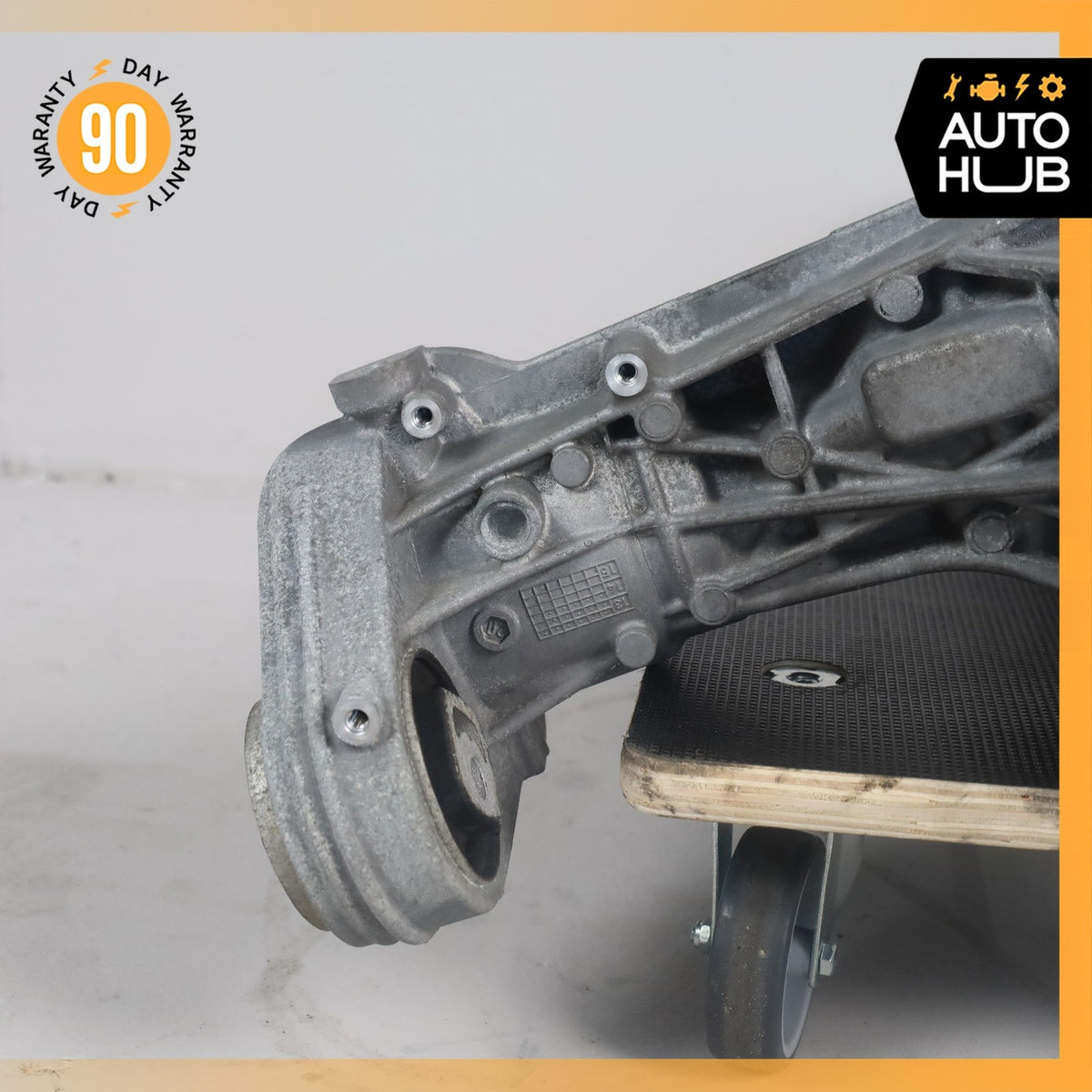 11-14 Porsche Cayenne 958 VR6 3.6L Front Differential Axle Carrier Diff OEM - photo 10
