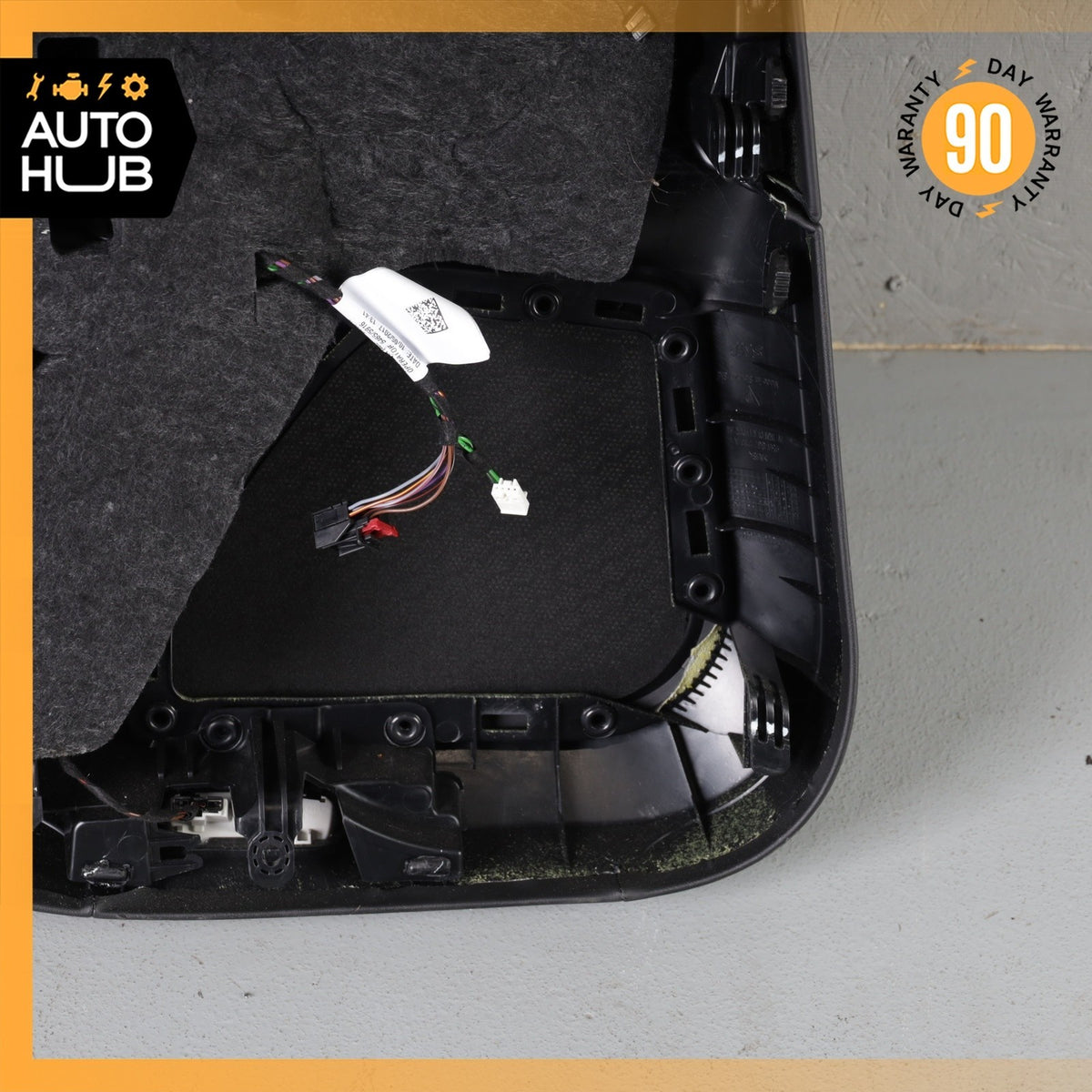 15-24 Porsche Macan 95B Rear Right Interior Door Panel Leather OEM 44k - photo 16