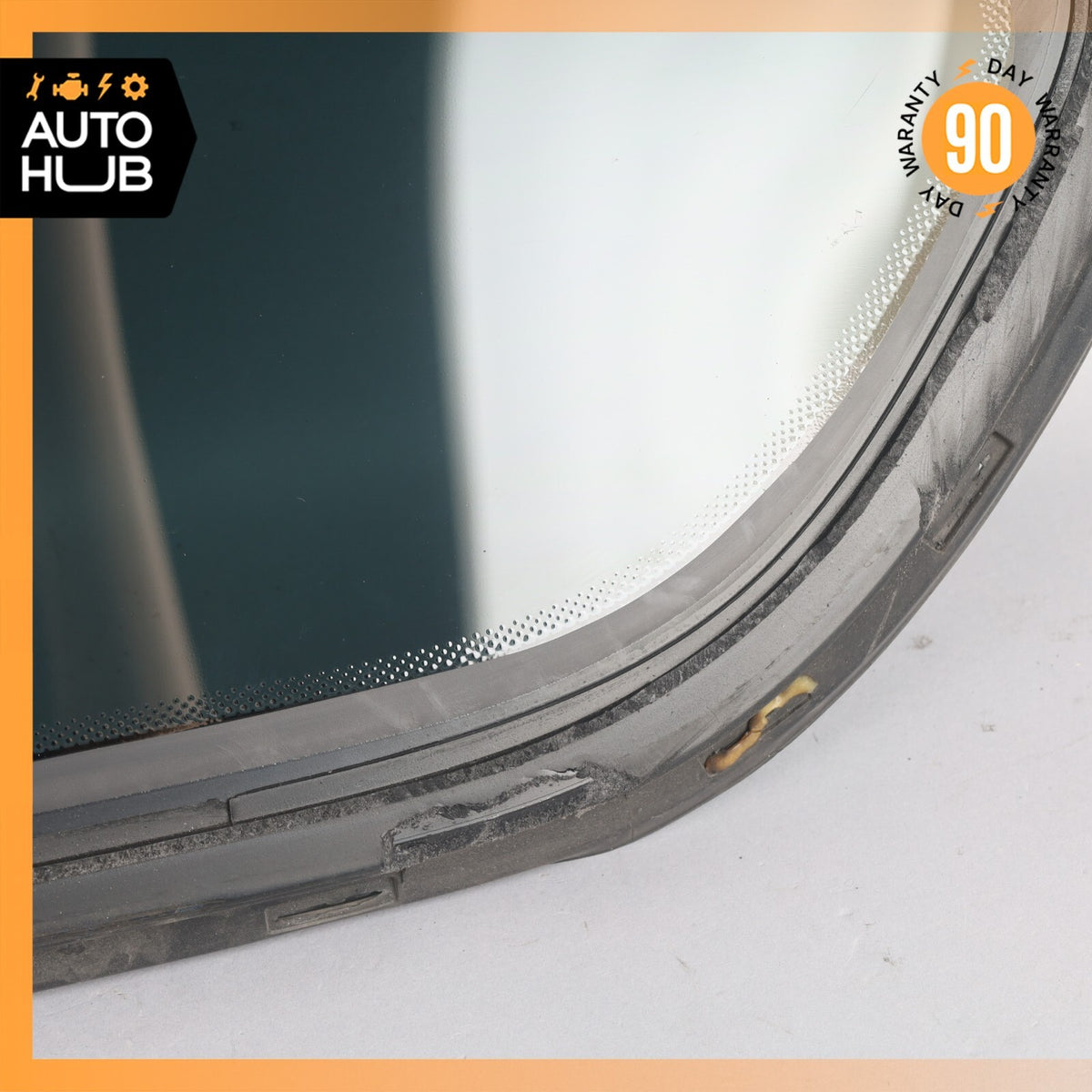 Maserati GranTurismo M145 Coupe Rear Right Side Quarter Window Glass OEM - photo 12
