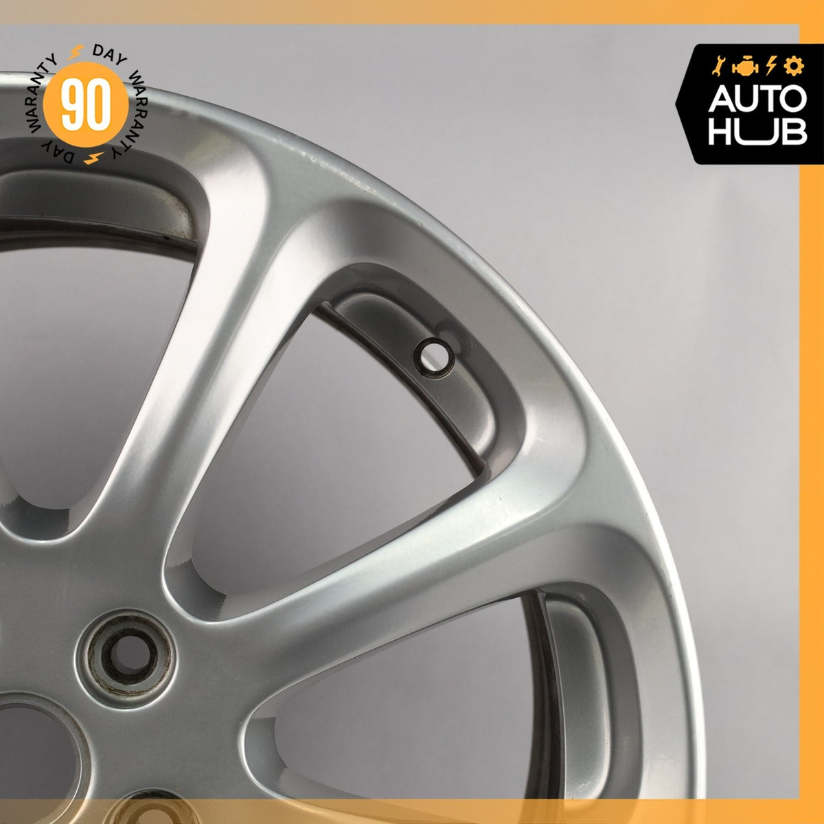 Maserati Quattroporte M139 8.5 x 19 19" Front Wheel Rim Silver 193840 OEM - photo 3