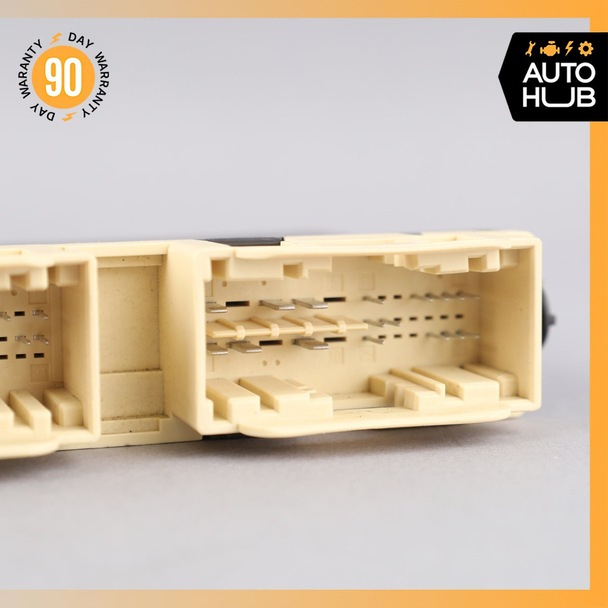 17-24 Aston Martin DBS Superleggera DBX Right Side Seat Control Module Unit OEM - photo 9
