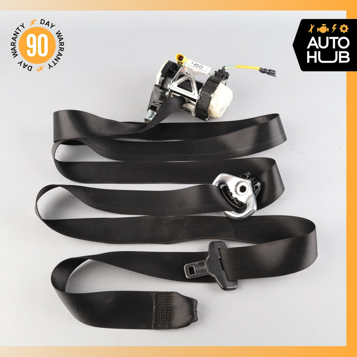 BMW E88 128i 135i Convertible Front Right Passenger Side Seatbelt Seat Belt OEM - photo 1