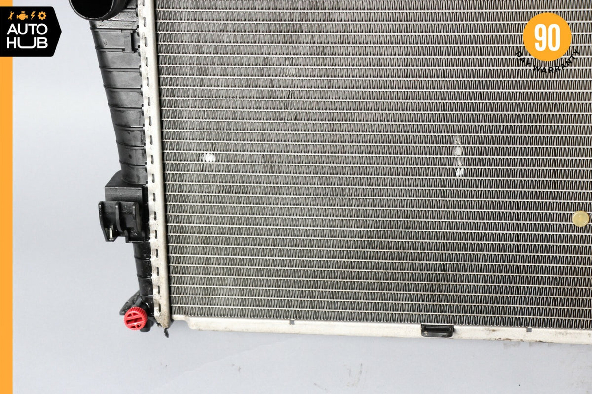 03-12 Mercedes R230 SL500 SL550 SL600 Engine Water Cooling Radiator OEM 68k - photo 8