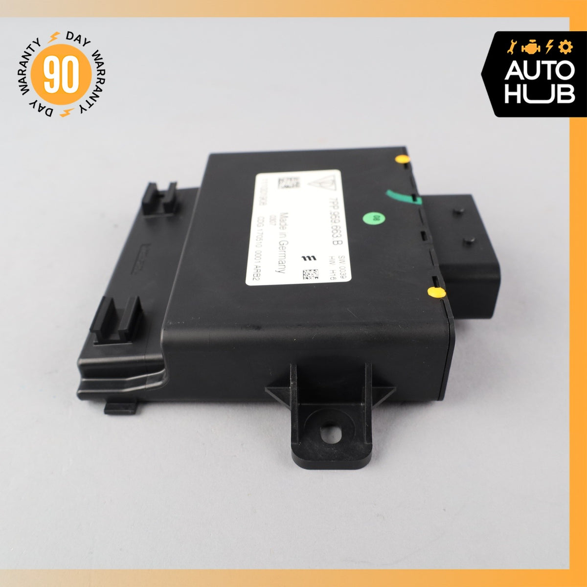 Porsche Cayenne 958 Start Stop Voltage Stabilizer Control Module ECU OEM - photo 5