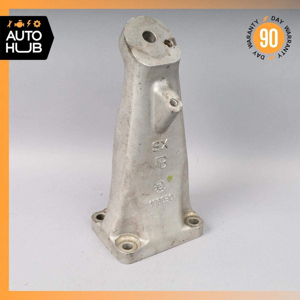 02-07 Maserati Spyder 4200 M138 Engine Mount Bracket Left Driver Side 186030 OEM - photo 4