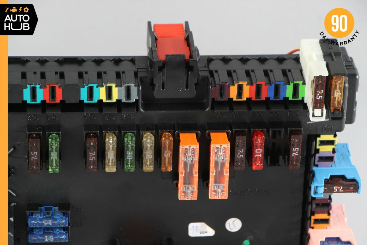 10-14 Mercedes W216 CL550 Rear Trunk Fuse Box Relay Control 2219067100 OEM 59k - photo 3